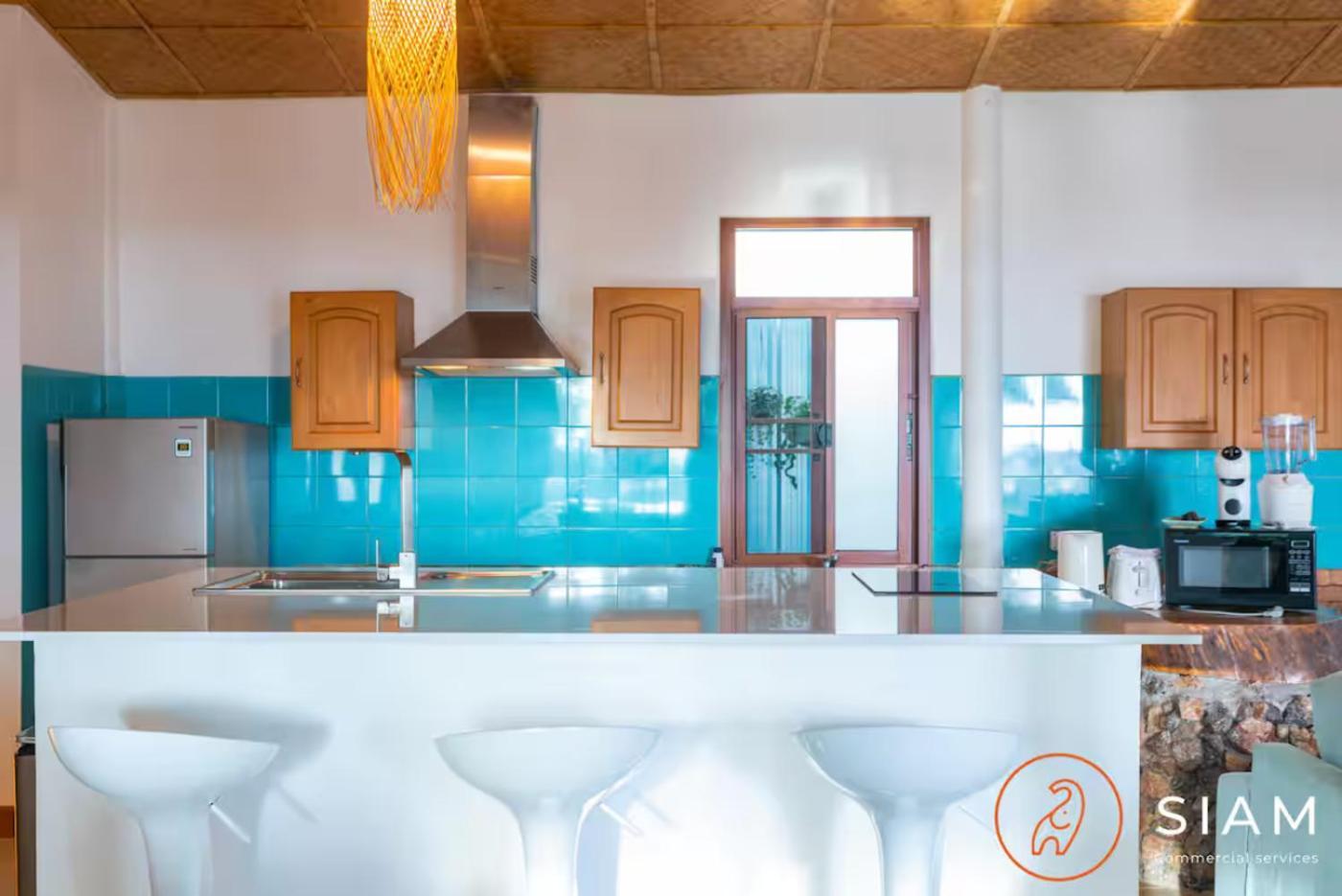 The Wooden Beach House 3Br - Sunset Beach Garden Taling Ngam Beach Esterno foto